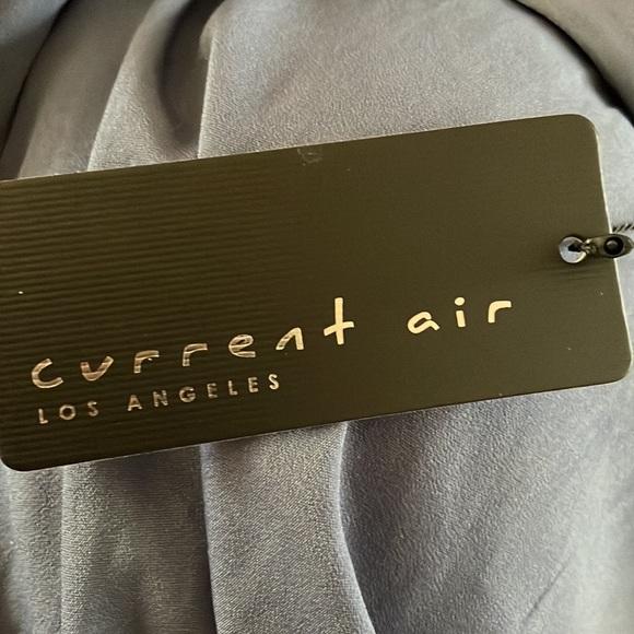 Current Air Blouse in Sky Blue Size-Large NWT - Picture 8 of 14